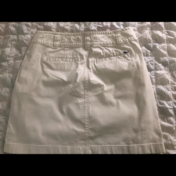 Vineyard Vines White Skirt (Size 0 & 2) - Picture 5 of 6